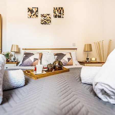 Mission Wave - Venture Apartment 斯坦斯 外观 照片