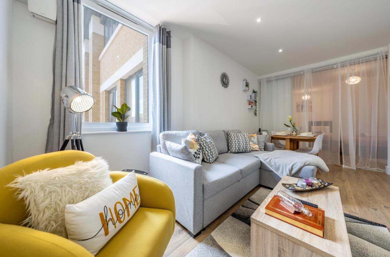 Mission Wave - Venture Apartment 斯坦斯 外观 照片