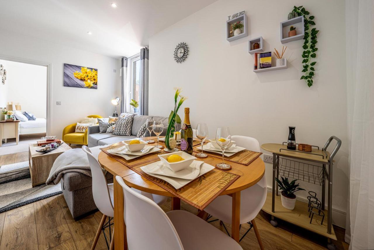 Mission Wave - Venture Apartment 斯坦斯 外观 照片