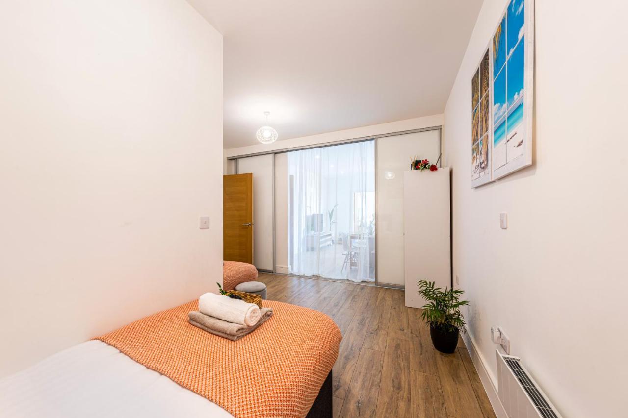 Mission Wave - Venture Apartment 斯坦斯 外观 照片