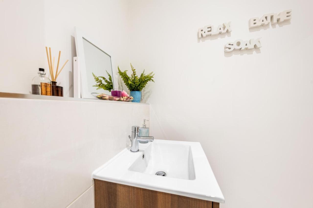 Mission Wave - Venture Apartment 斯坦斯 外观 照片