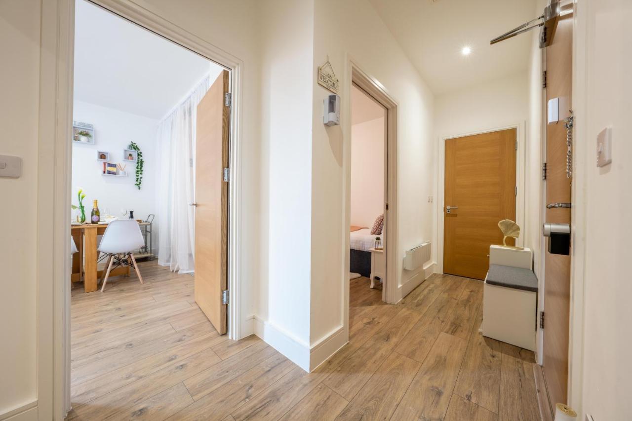 Mission Wave - Venture Apartment 斯坦斯 外观 照片
